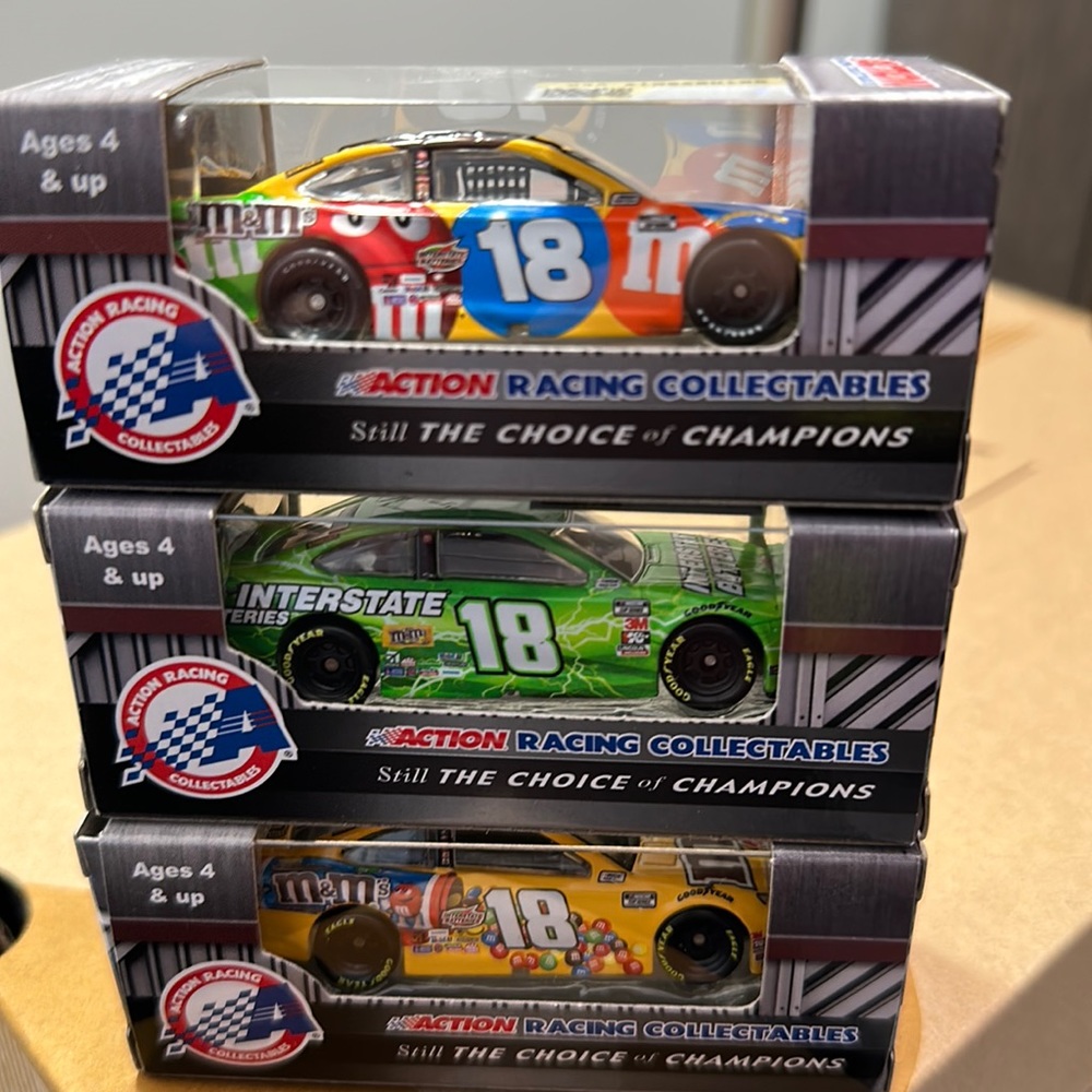Kyle Busch 2020 1/64 Cars